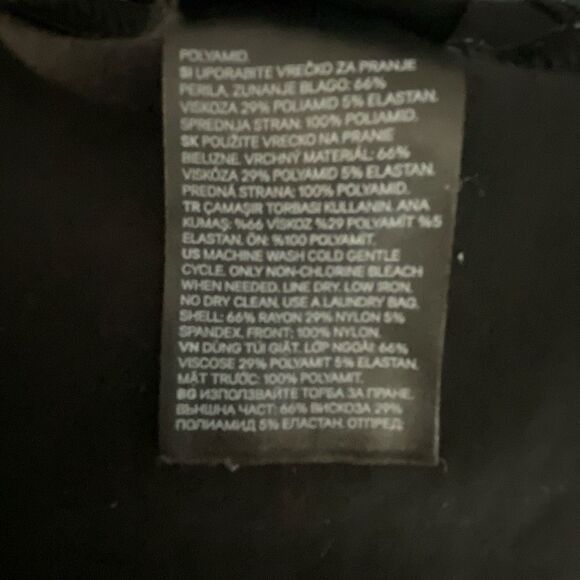 Boho Crochet Front Cropped High Neck Top Black L - Picture 9 of 9